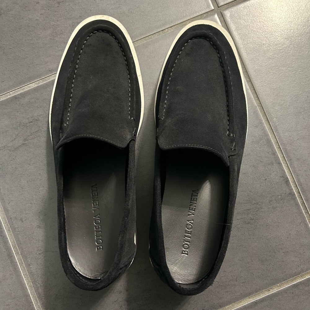 Bottega Veneta Men’s Suede Loafers, size 42.5 (US 9)